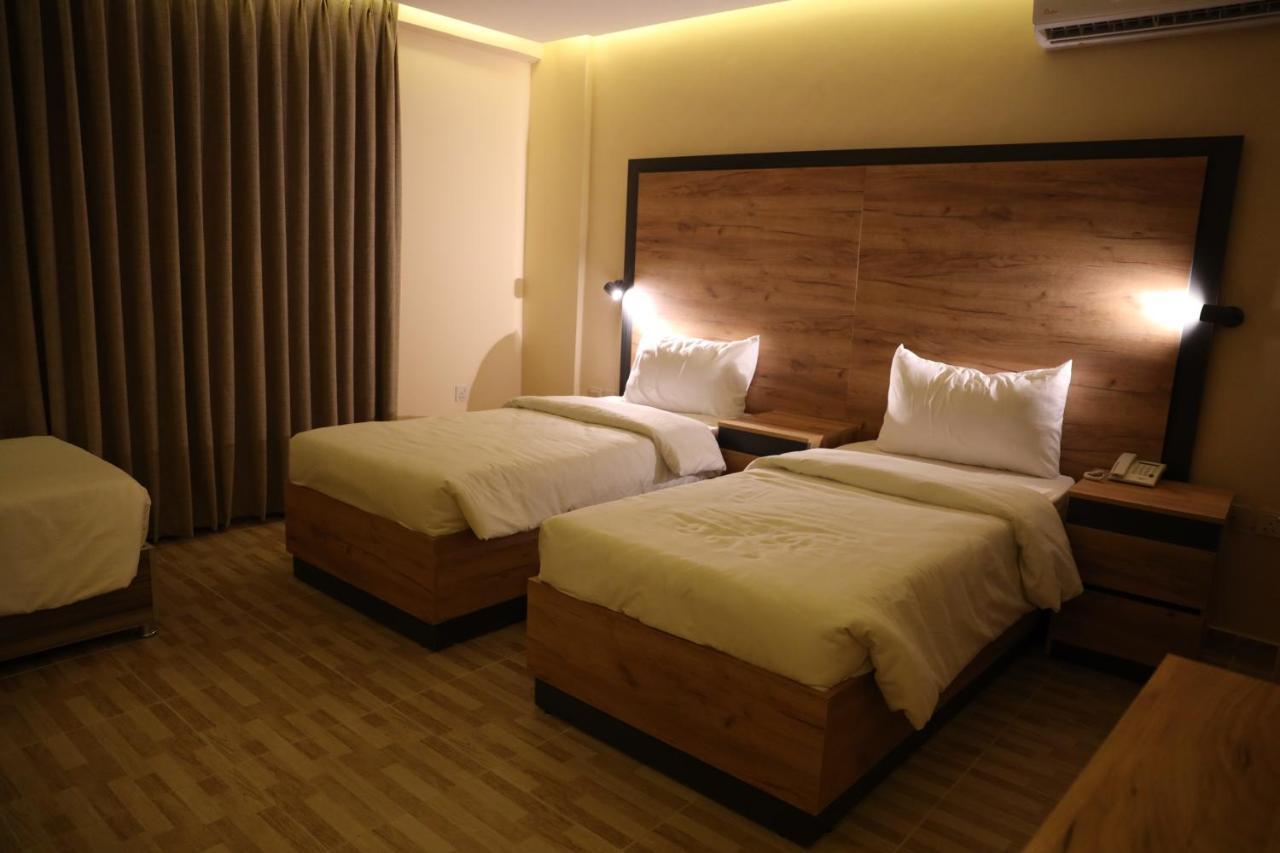 The Palm Hotel Akabe Dış mekan fotoğraf